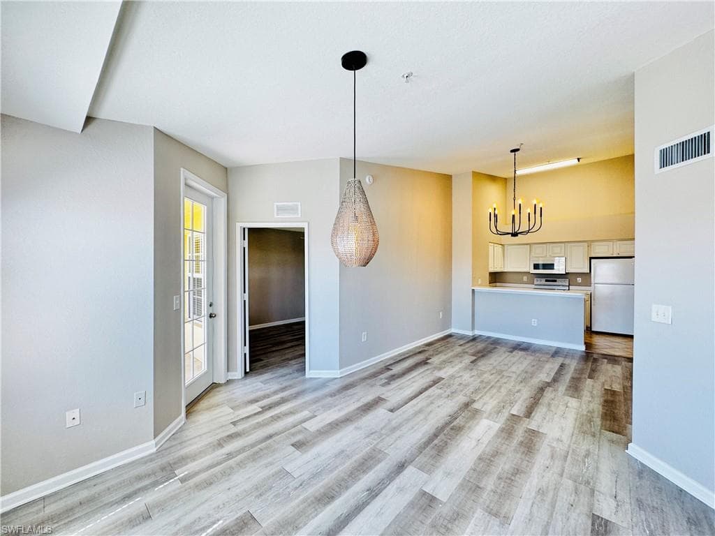 4109 Residence DR 520-6