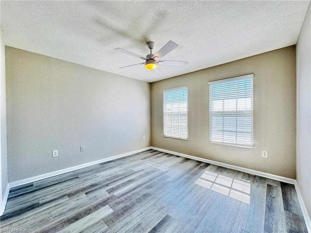 4109 Residence DR 520-27