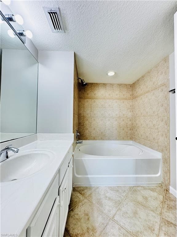 4109 Residence DR 520-23