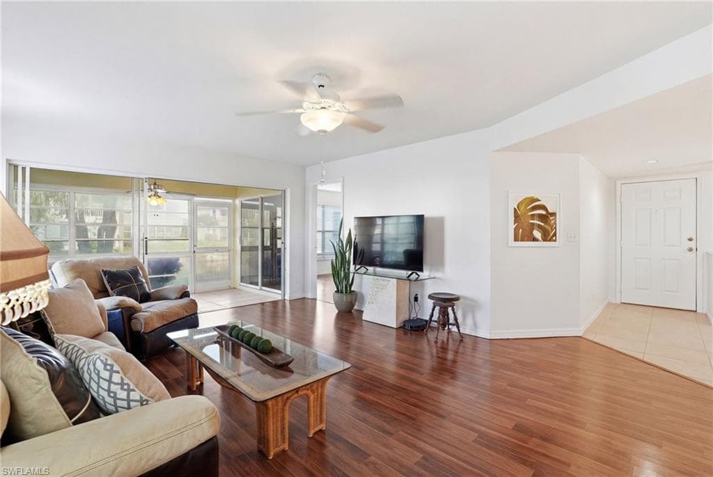 9856 Luna CIR # A101, NAPLES FL 34109-1