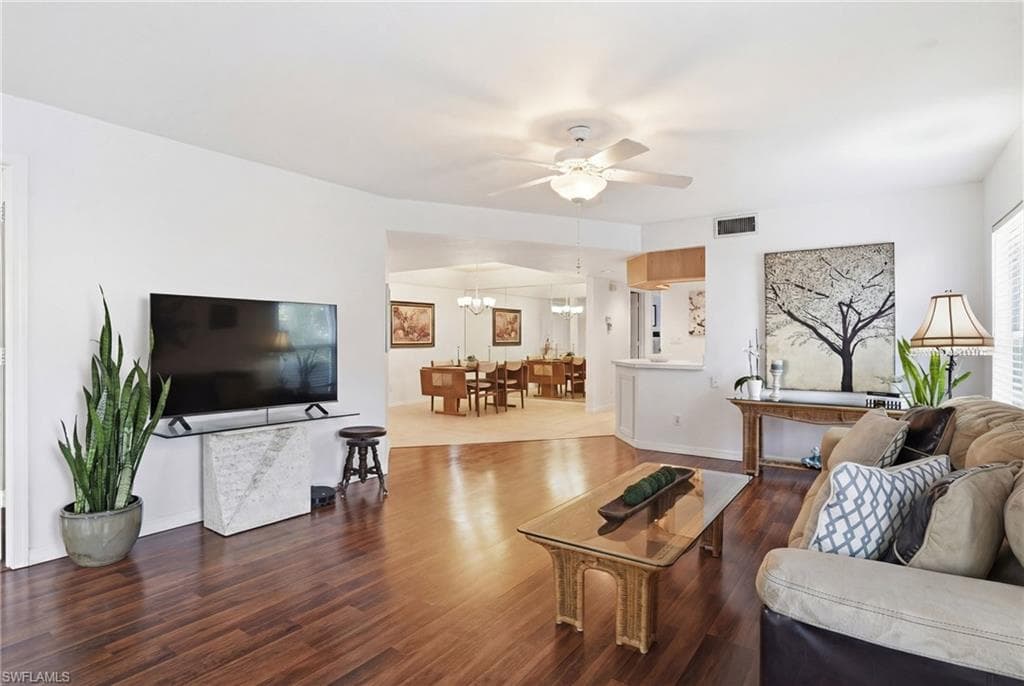 9856 Luna CIR # A101, NAPLES FL 34109-5