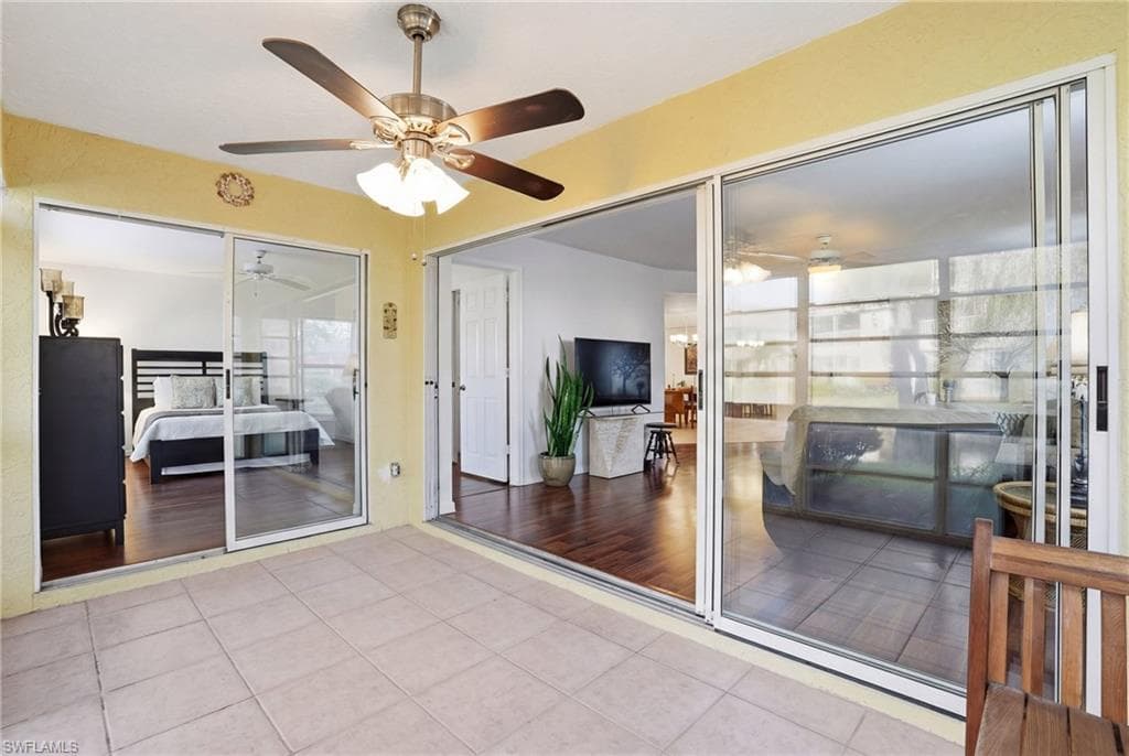 9856 Luna CIR # A101, NAPLES FL 34109-33