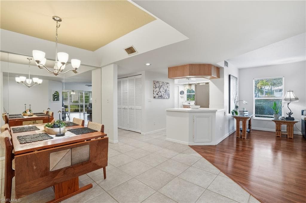 9856 Luna CIR # A101, NAPLES FL 34109-9