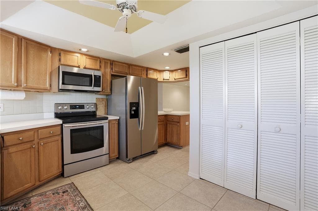 9856 Luna CIR # A101, NAPLES FL 34109-7