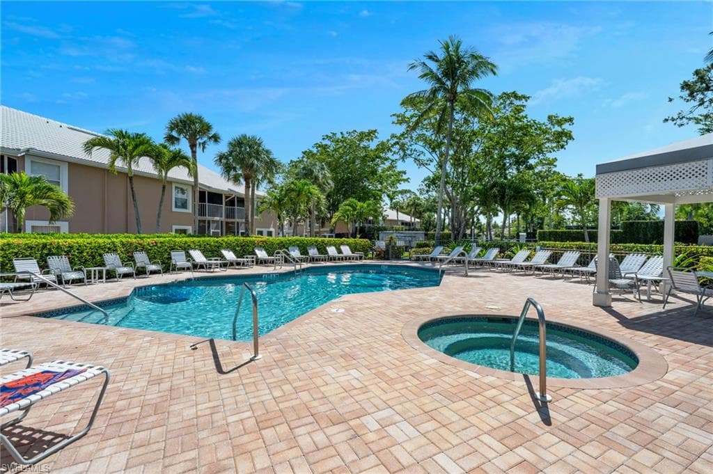 3991 Windward Passage CIR # 101, BONITA SPRINGS FL 34134-16