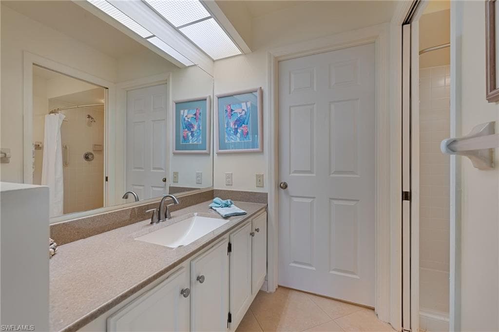 3991 Windward Passage CIR # 101, BONITA SPRINGS FL 34134-10