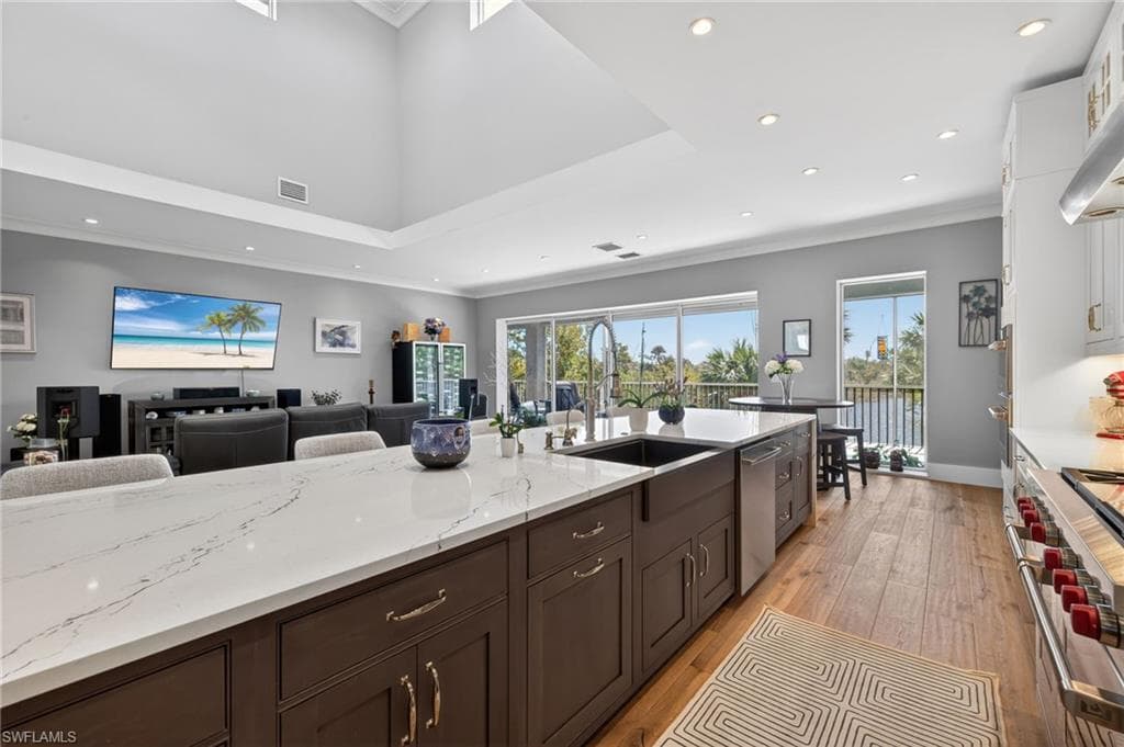 3354 Barra CIR, SANIBEL FL 33957-14