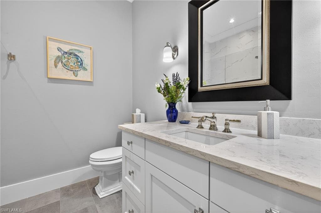3354 Barra CIR, SANIBEL FL 33957-30