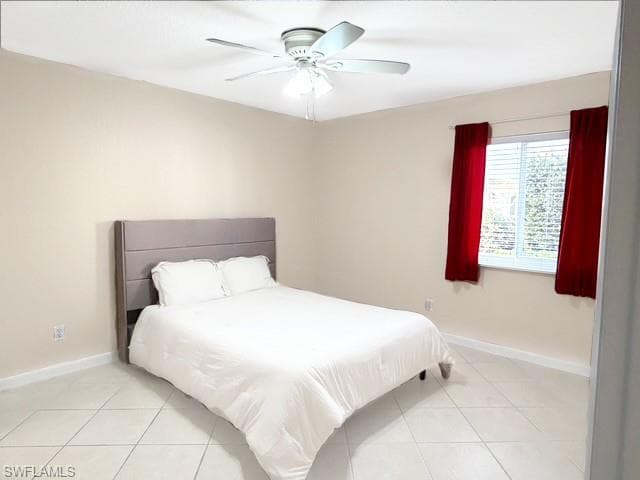 4629 Bayshore DR # J3, NAPLES FL 34112-14