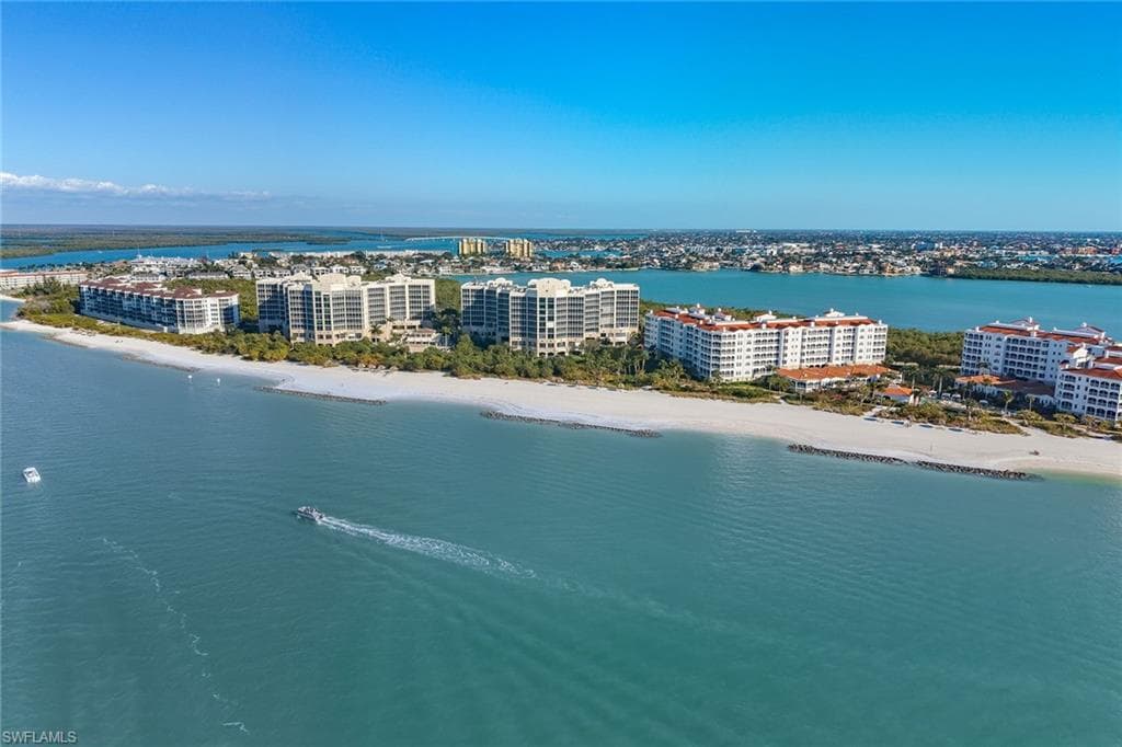 4000 Royal Marco WAY 324-21