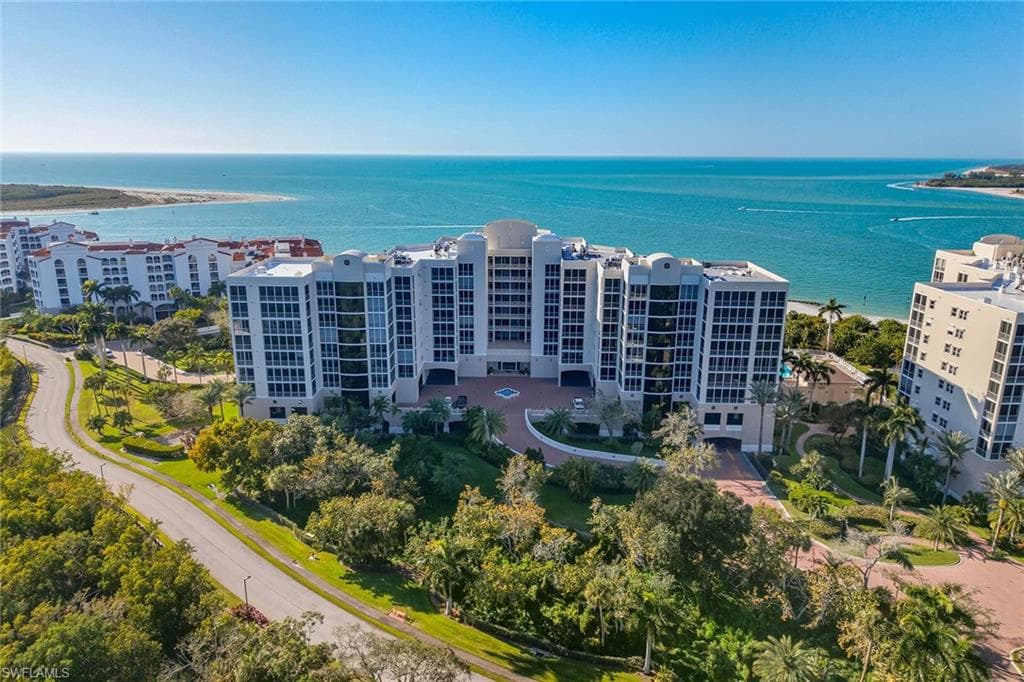 4000 Royal Marco WAY 324-23