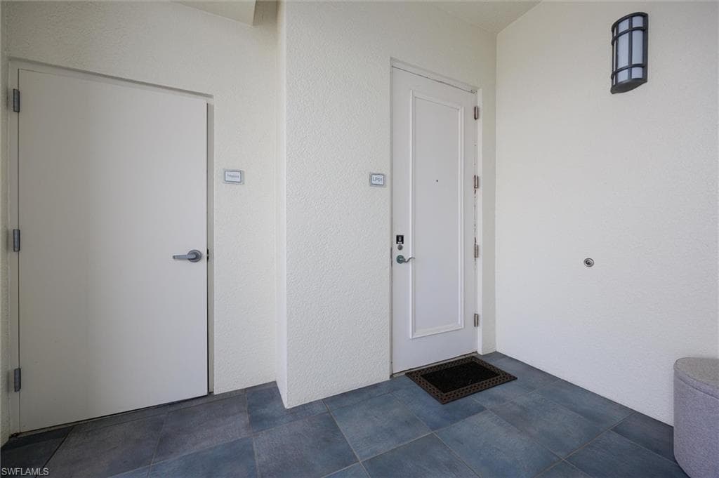 3000 GRAND OASIS, FORT MYERS FL 33916-6