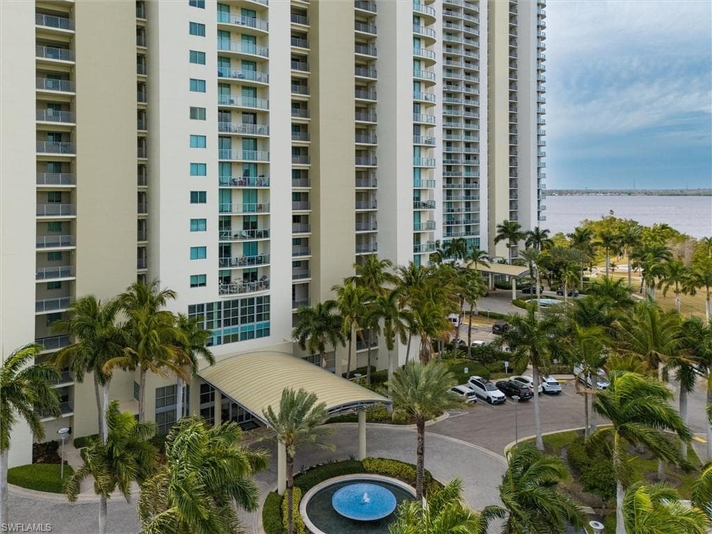 3000 GRAND OASIS, FORT MYERS FL 33916-3