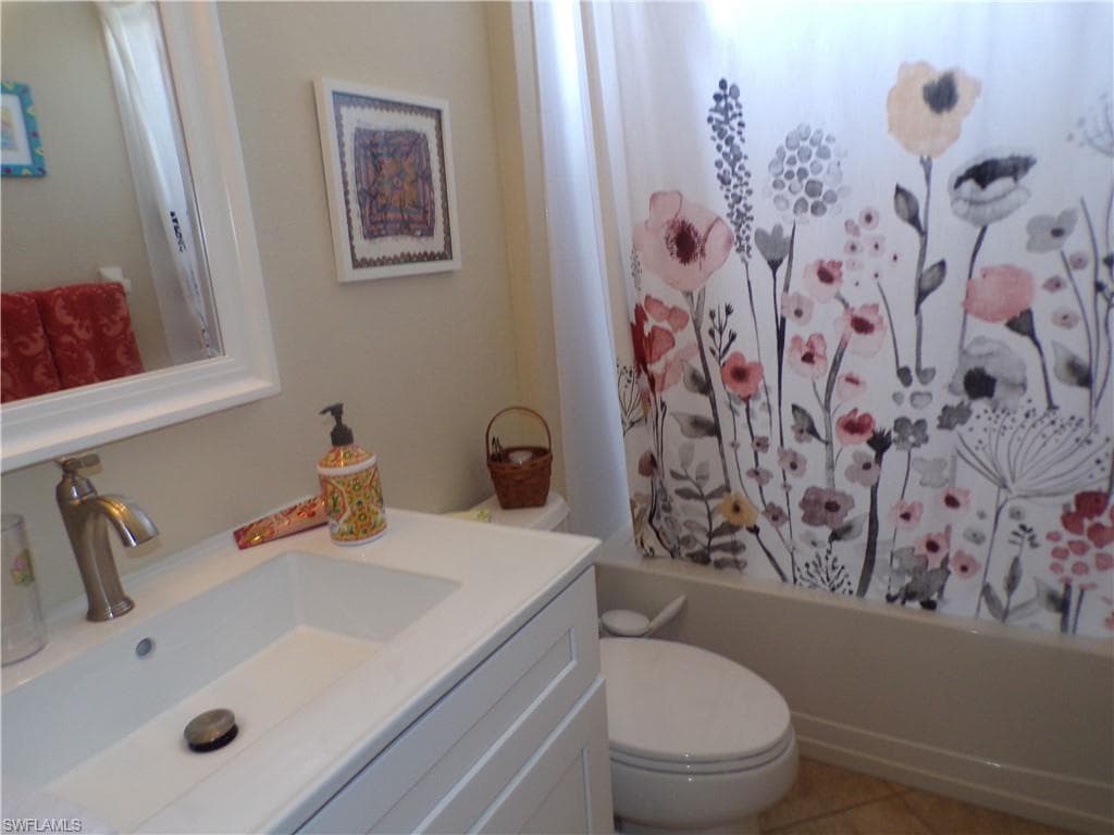 8701 Banyan Bay BLVD, FORT MYERS FL 33908-12