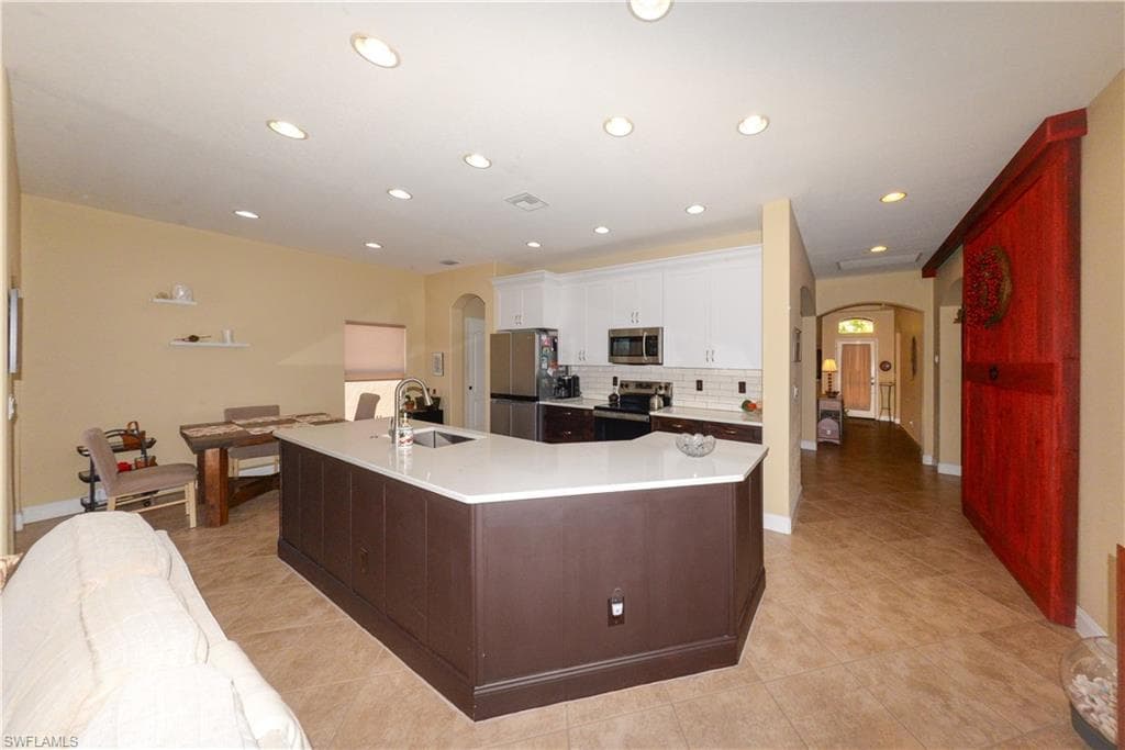 8701 Banyan Bay BLVD, FORT MYERS FL 33908-4