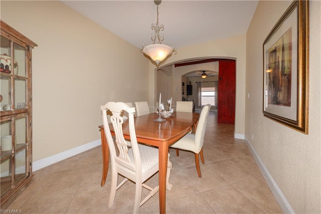 8701 Banyan Bay BLVD, FORT MYERS FL 33908-8