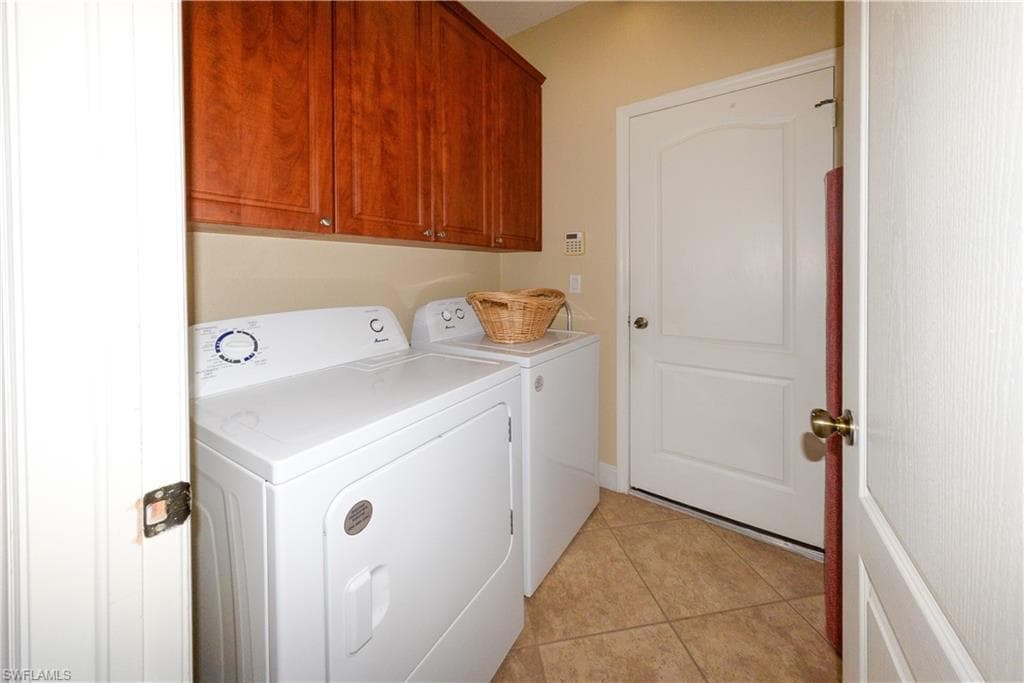 8701 Banyan Bay BLVD, FORT MYERS FL 33908-20