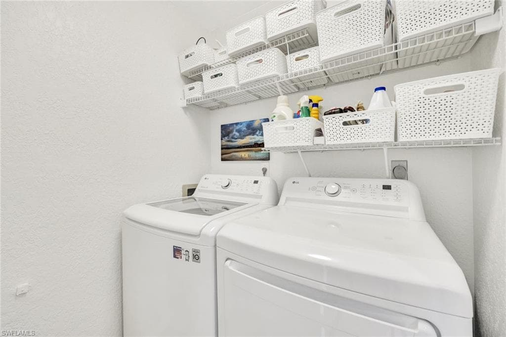 314 Emerald Bay CIR I5-23