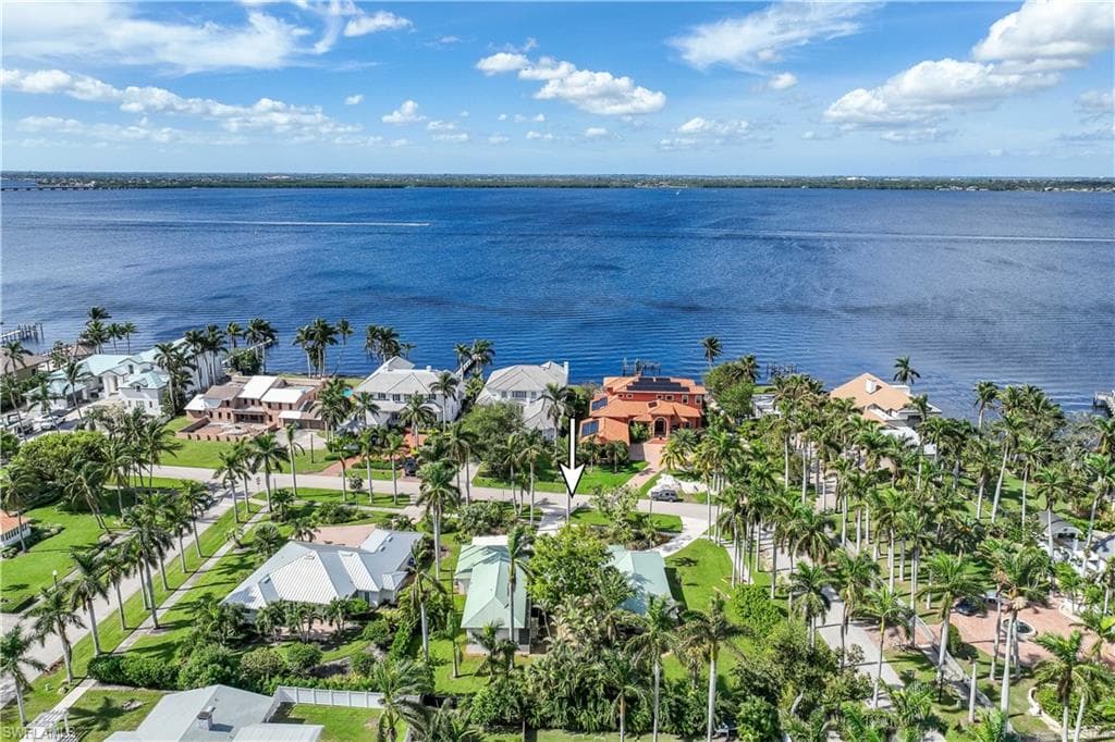 3209 W Riverside DR-27
