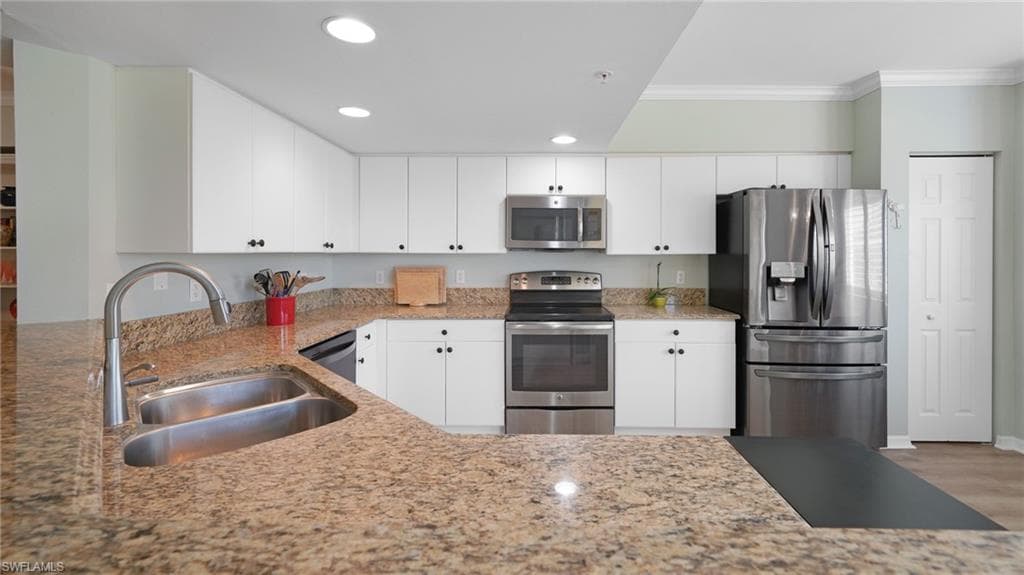 19870 Breckenridge DR 207-7