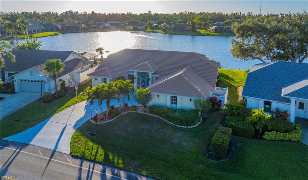 22355 FOUNTAIN LAKES BLVD-8