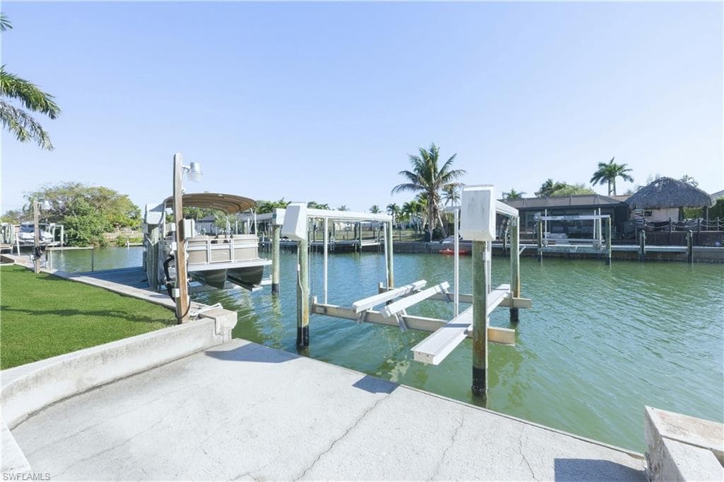 216 5th ST W-45