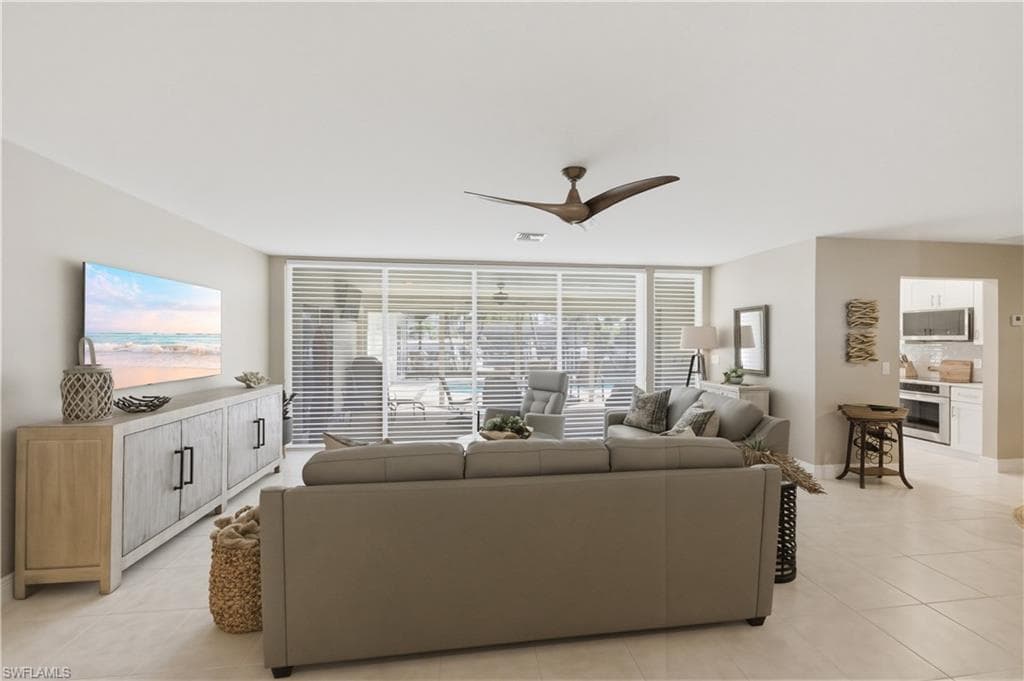216 5th ST W-6