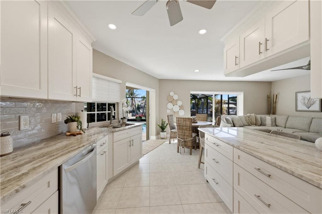 216 5th ST W-18