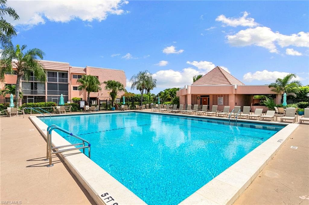 300 Forest Lakes BLVD 112-22