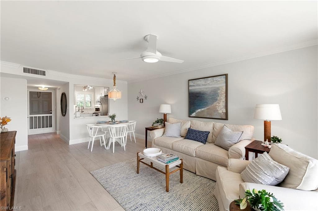 300 Forest Lakes BLVD 112-1