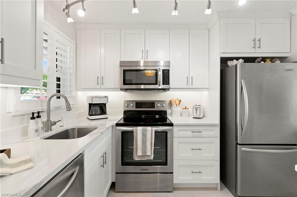 300 Forest Lakes BLVD 112-9
