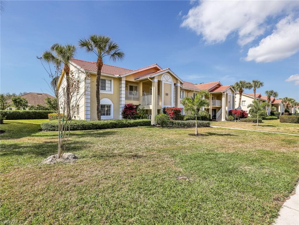 7749 Jewel LN # 101, NAPLES FL 34109-16