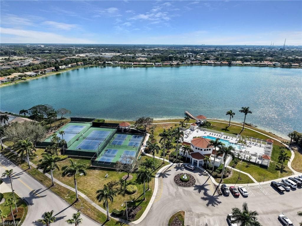 7749 Jewel LN # 101, NAPLES FL 34109-20