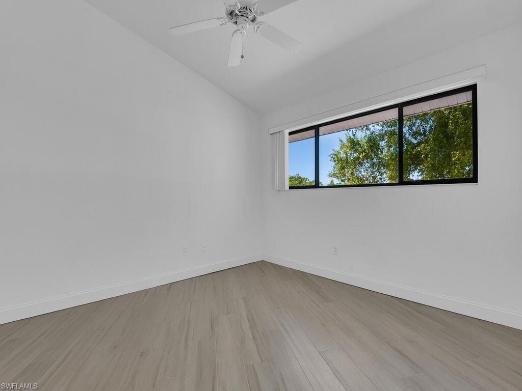 1330 Purple Martin DR-35