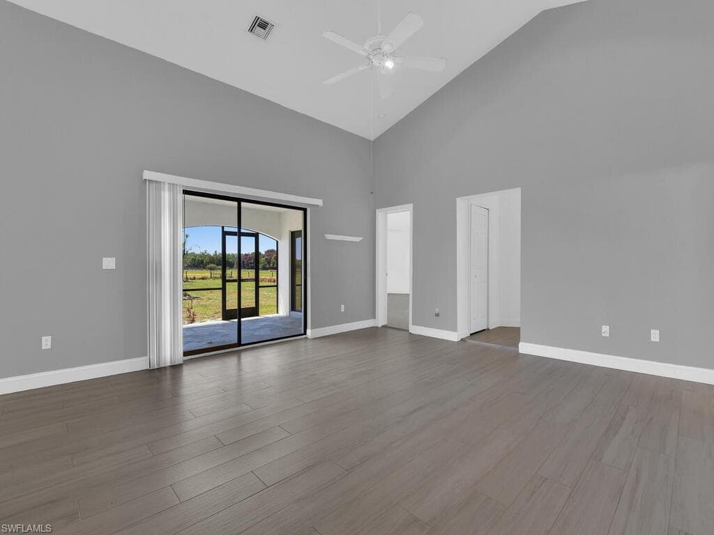 1330 Purple Martin DR-8