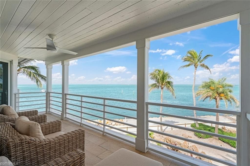 1602 Lands End Village-2