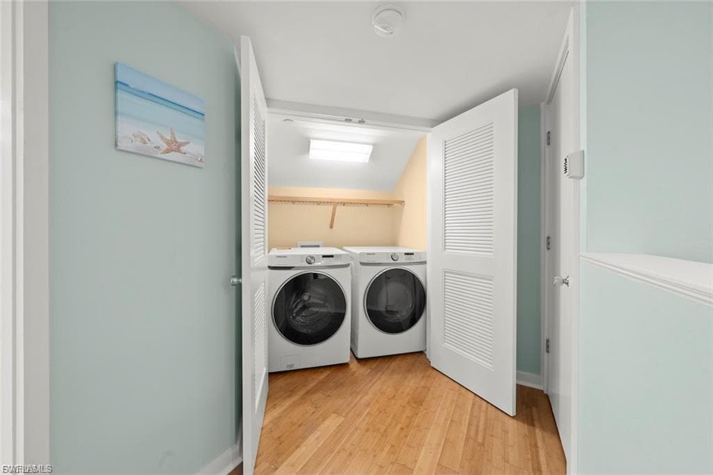 1602 Lands End Village-17
