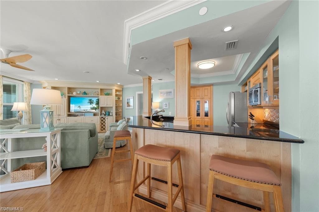 1602 Lands End Village-10