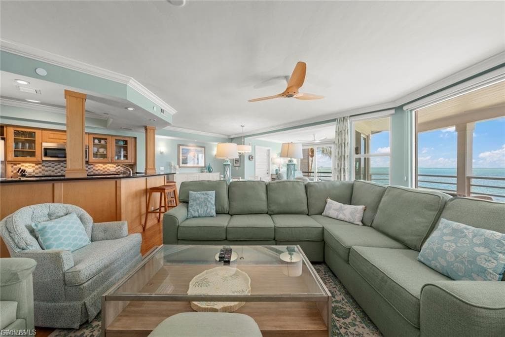 1602 Lands End Village-3