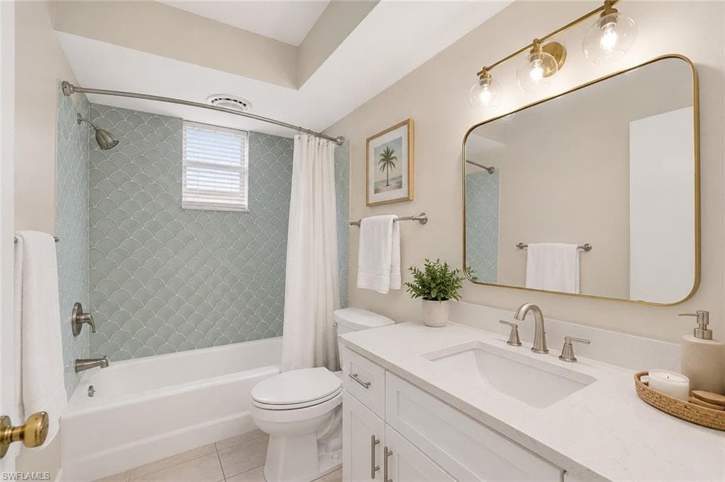 5290 Cypress LN-24
