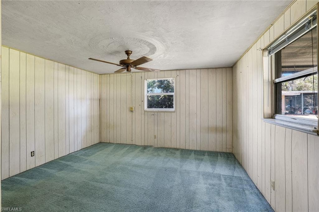 5290 Cypress LN-26