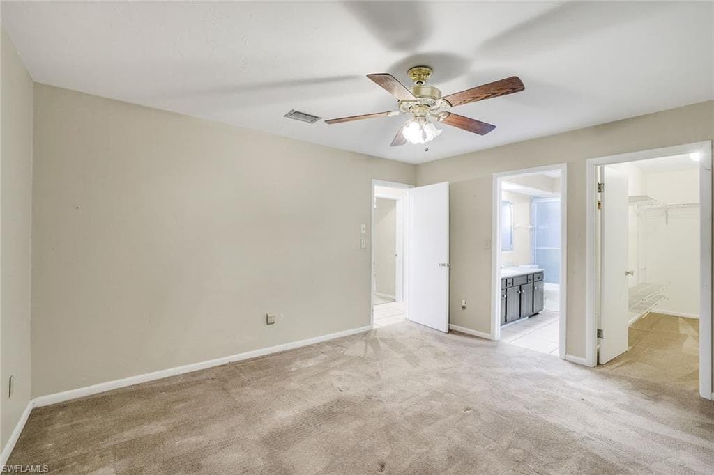 5290 Cypress LN-17