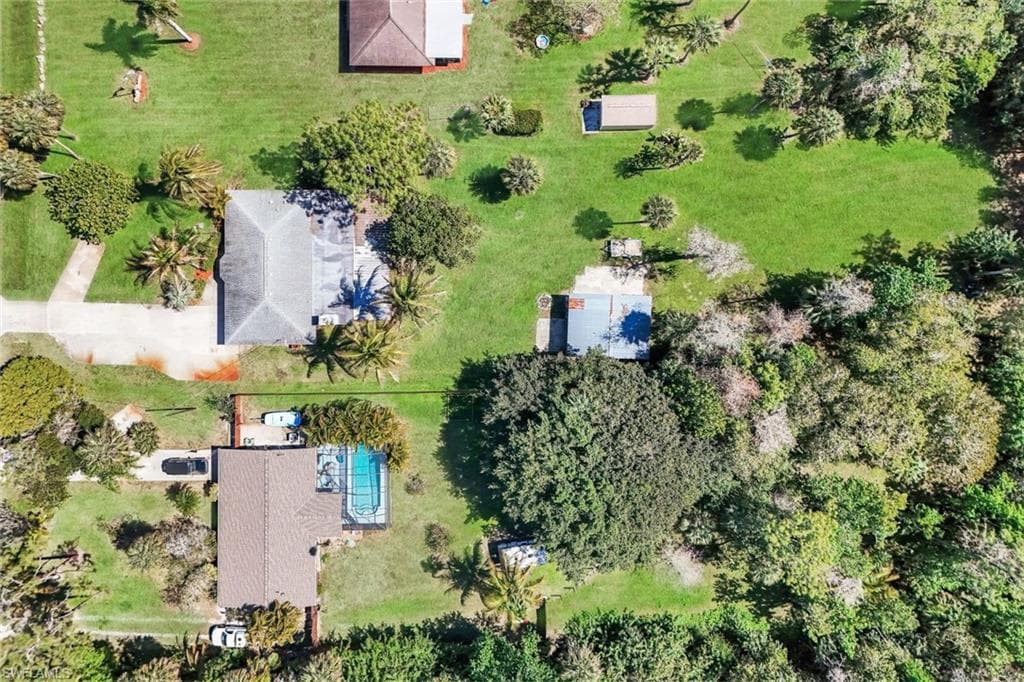 5290 Cypress LN-37
