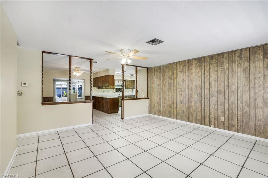 5290 Cypress LN-7