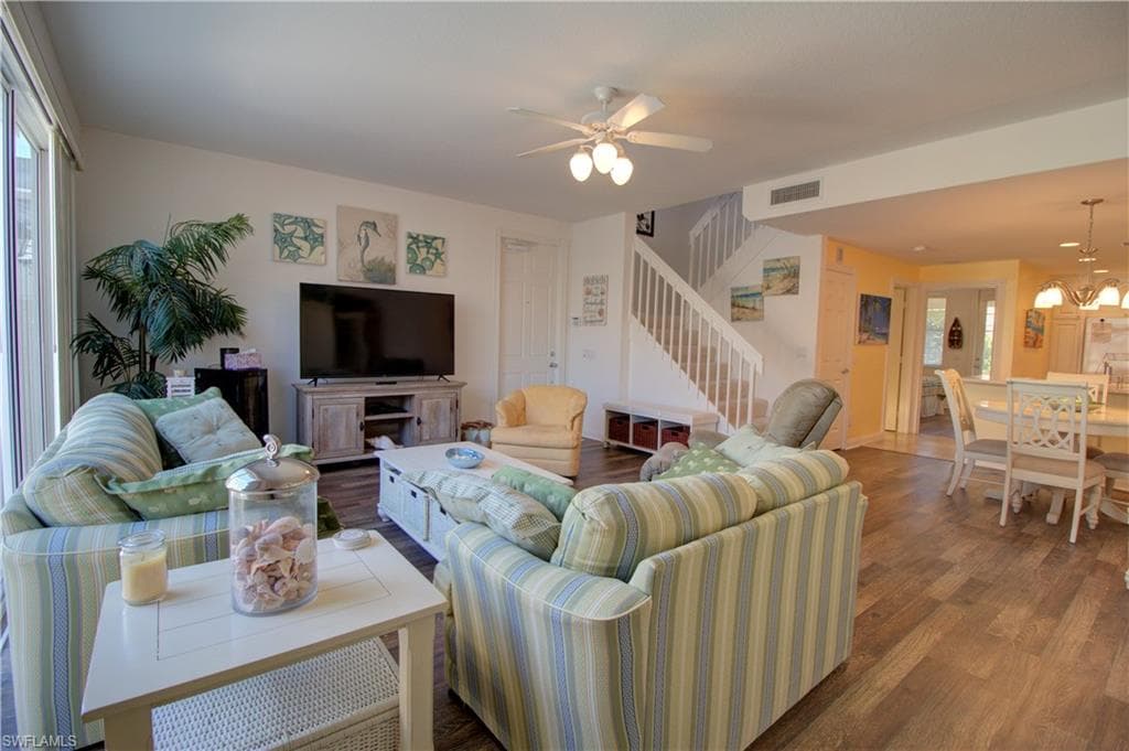 8109 Chianti LN-3