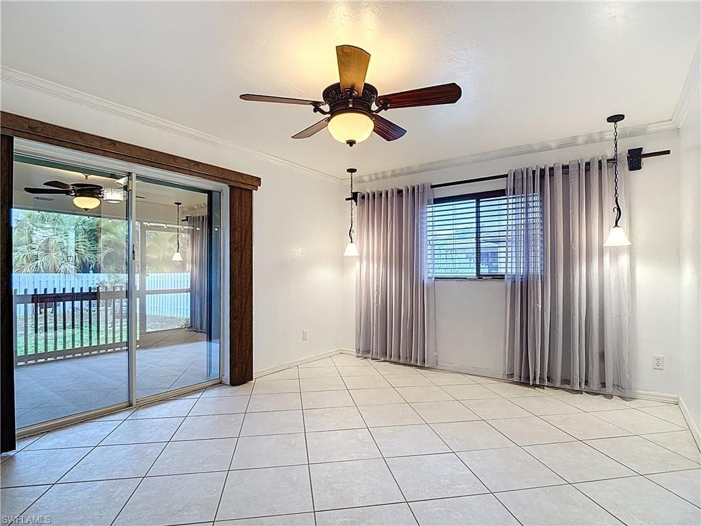 1319 SW 34th TER, CAPE CORAL FL 33914-9