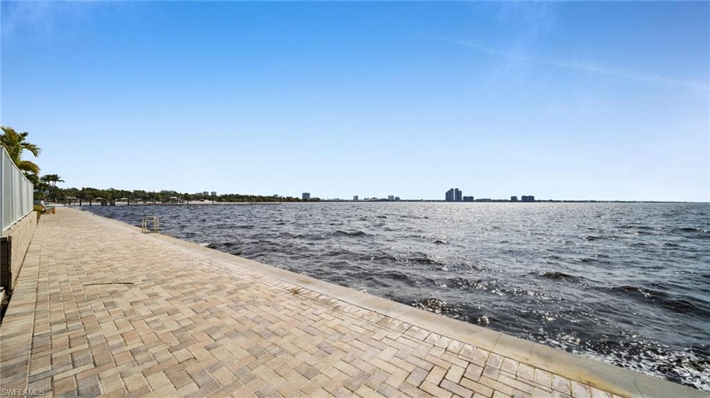 3344 N Key DR 4-31