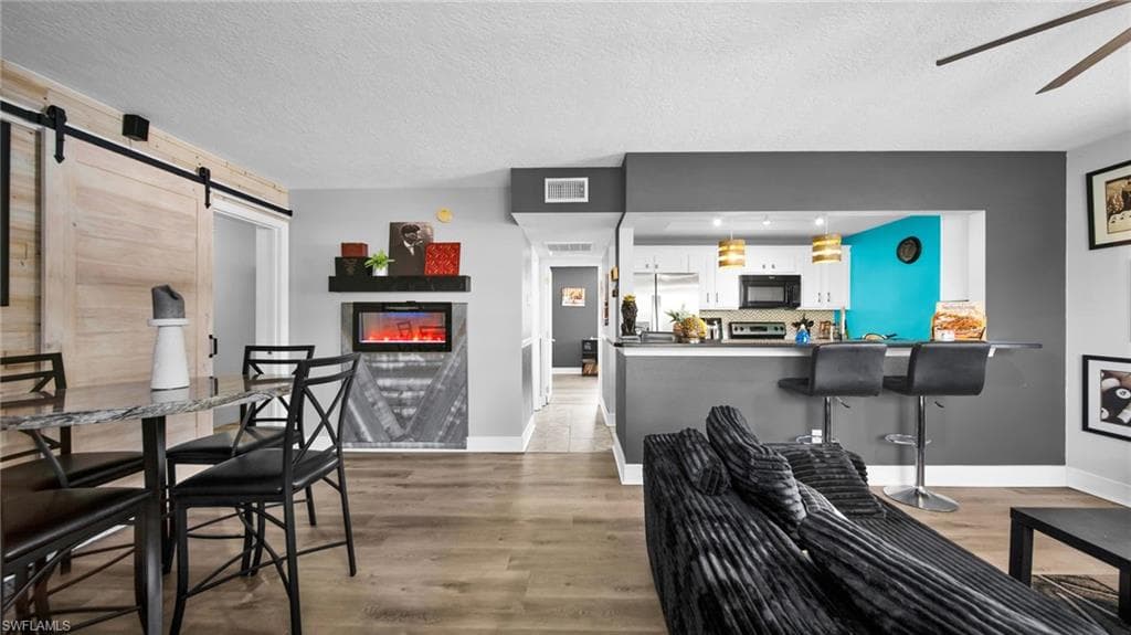 3344 N Key DR 4-13