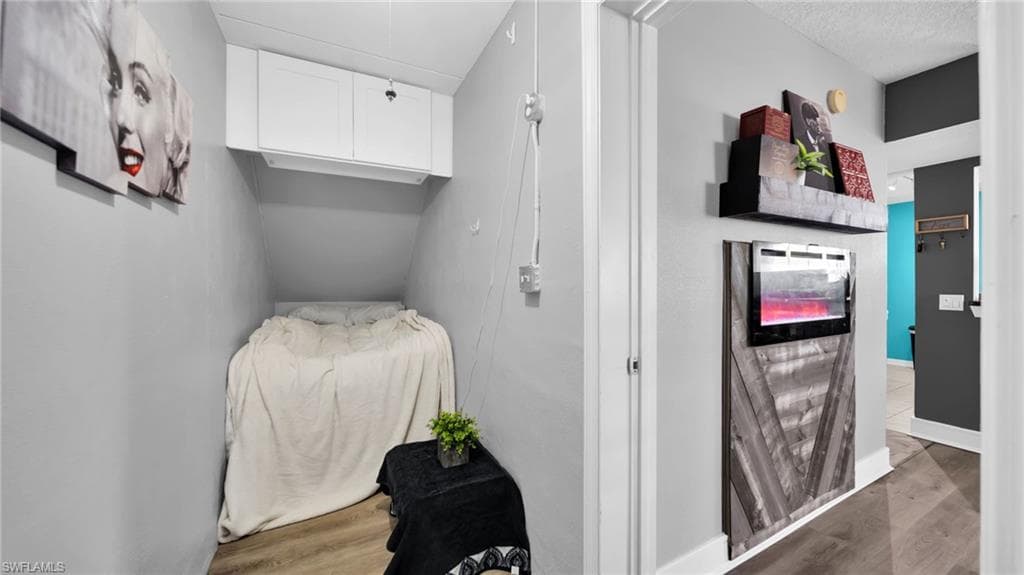 3344 N Key DR 4-14