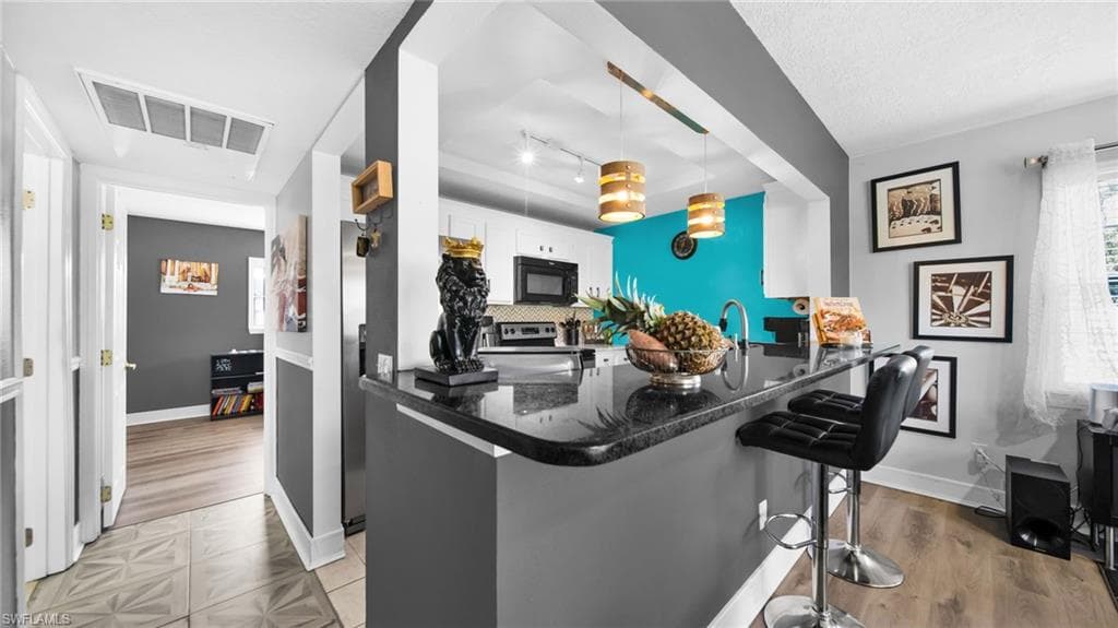 3344 N Key DR 4-10